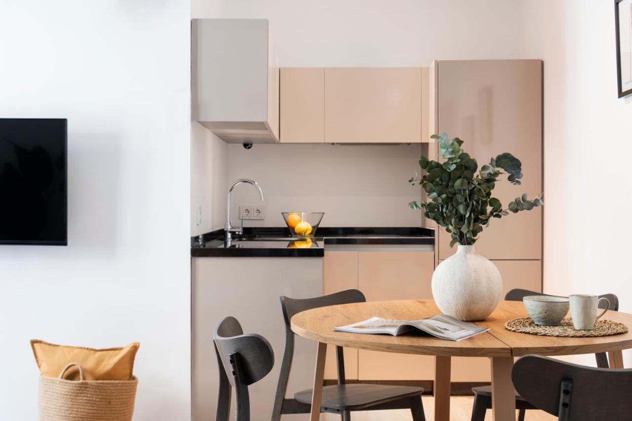 Suites Maestranza - Santas Patronas By Magno Apartments Seville Ngoại thất bức ảnh
