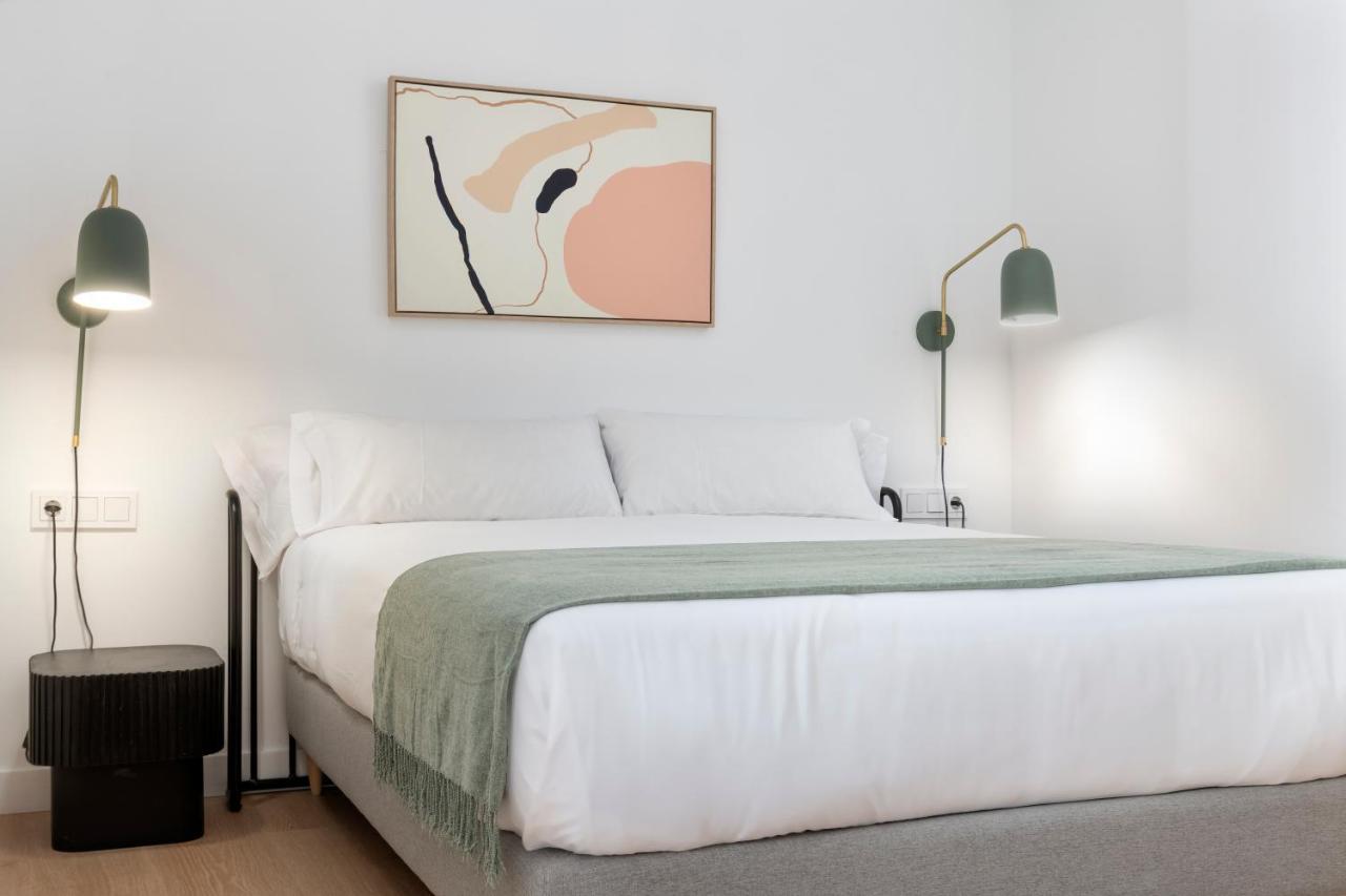 Suites Maestranza - Santas Patronas By Magno Apartments Seville Ngoại thất bức ảnh