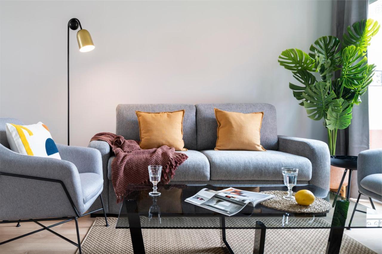 Suites Maestranza - Santas Patronas By Magno Apartments Seville Ngoại thất bức ảnh